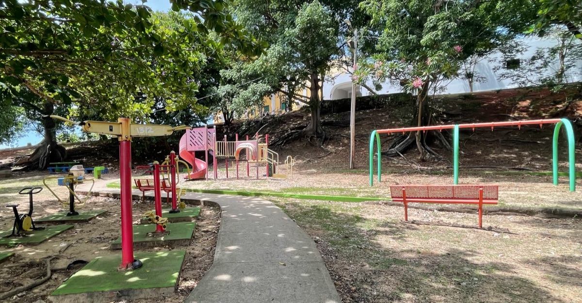 Parque del Viejo San Juan destruido y abandonado